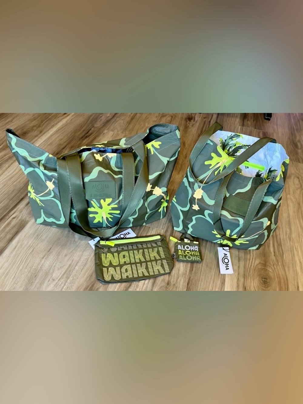 Aloha Collection Waikiki Exclusive Bundle
